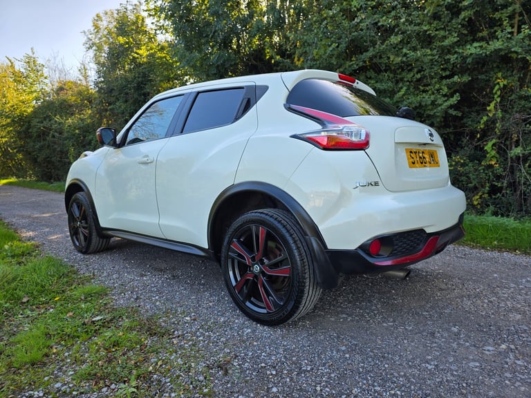 2016 Nissan Juke 1.2 DIG-T Tekna SUV 5dr Petrol Manual Euro 6 (s/s) (115 ps)