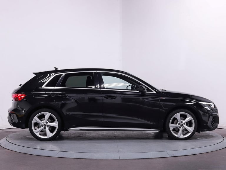 2022 Audi A3 1.5 TFSI 35 S line Sportback 5dr Petrol S Tronic Euro 6 (s/s) (150 ps) HATCHBACK Pet...