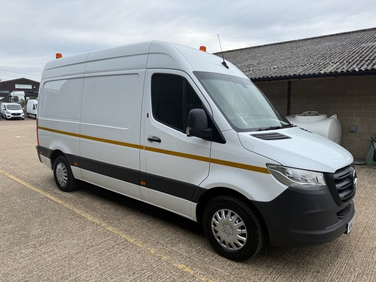 2022 Mercedes-Benz Sprinter 2.0 315 CDI Progressive Panel Van 5dr Diesel Manual RWD L2 H2 Euro 6 ...
