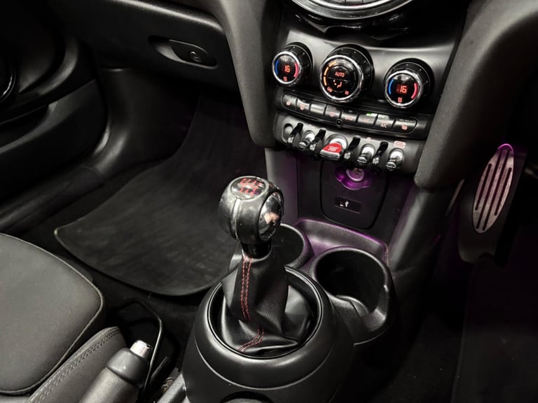 2018 MINI Convertible 1.5 Cooper Sport Euro 6 (s/s) 2dr CONVERTIBLE Petrol Manual
