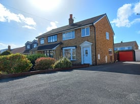 Thornes, Wakefield, WF2. Fantastic 3 Bedroom Semi-Detached House For Rent £895.00pm