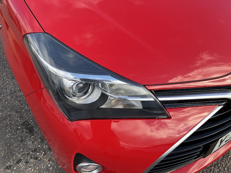 TOYOTA YARIS 1.5 VVT-h Icon Automatic 2015