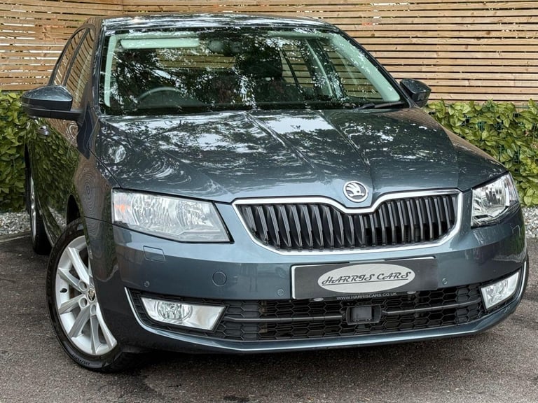 2015 Skoda Octavia 1.6 TDI Elegance Hatchback 5dr Diesel DSG Euro 5 (s/s) (105 ps) 12 MONTHS A HA...