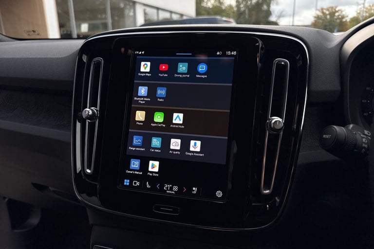 2022 Volvo XC40 Recharge 69kWh Plus SUV 5dr Electric Auto (231 ps) ESTATE Electric Automatic