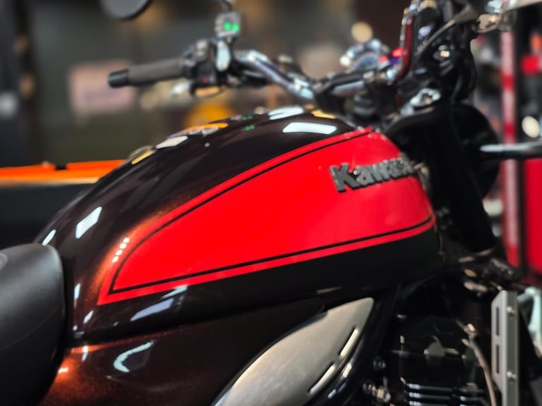 2018 KAWASAKI ZR Z900 RS 1 OWNER 4,900 MILE'S 