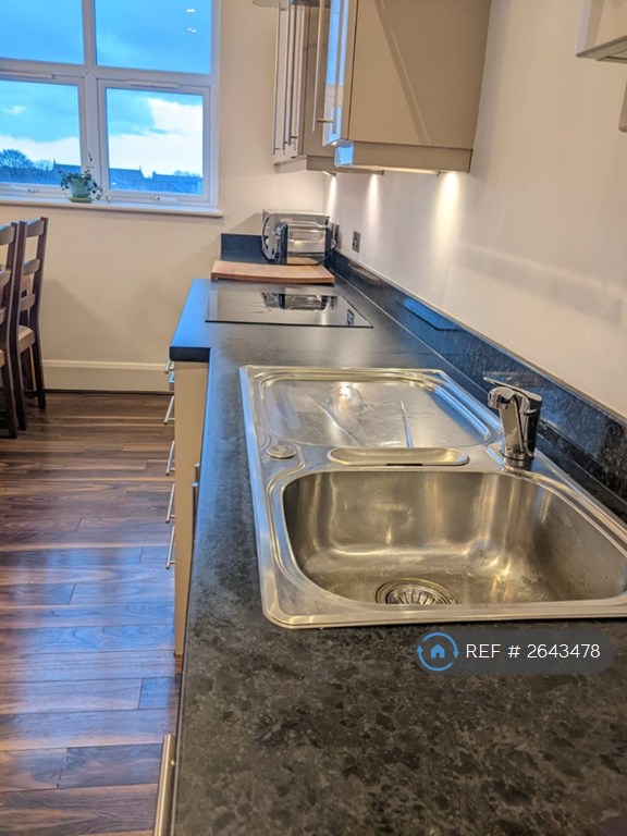 2 bedroom flat in Atlas Mill, Bolton, BL1 (2 bed) (#2643478)