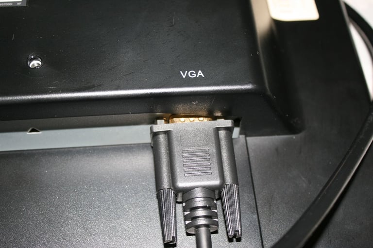 17" LCD Computer Monitor