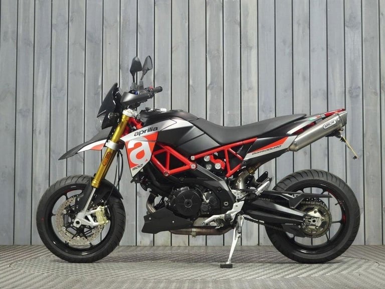 2018 18 APRILIA DORSODURO 900