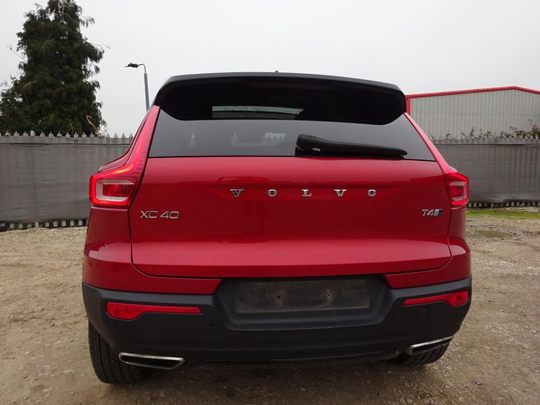 2019 19 REG VOLVO XC40 R-DESIGN PRO T4 AWD AUTO DAMAGED REPAIRABLE SALVAGE