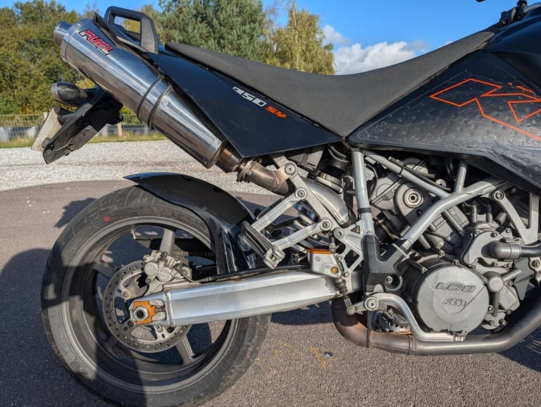 2005 KTM 950 SUPERMOTO