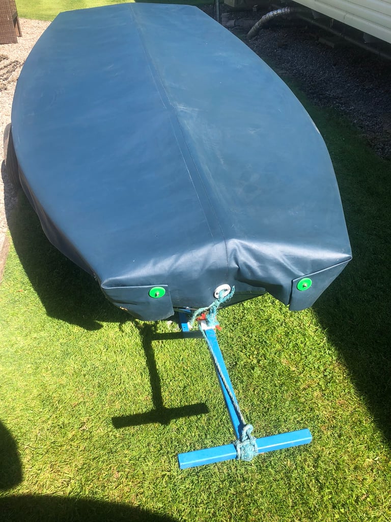 Mirror Dinghy with launch trailer & heavy duty waterproof cover