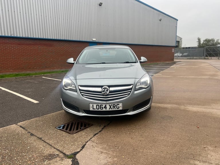 2015 Vauxhall Insignia 2.0 CDTi ecoFLEX Design Nav 5dr [Start Stop] HATCHBACK DIESEL Manual