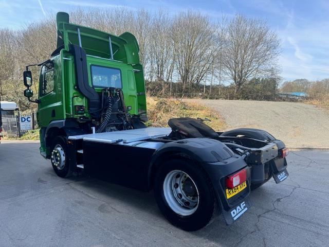 2014 64 DAF CF 330 Euro 6 4x2 day cab tractor unit air con auto