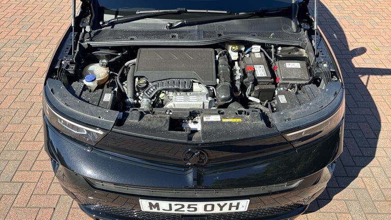 2025 Vauxhall Mokka 1.2 Turbo Ultimate 5dr Auto Petrol Hatchback Hatchback Petrol Automatic