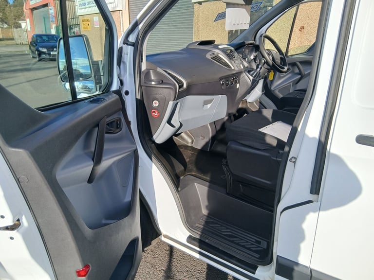 Ford, TRANSIT CUSTOM, Panel Van, 2016, Manual, 2198 (cc)