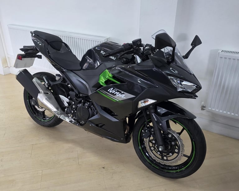 Kawasaki Ninja 400