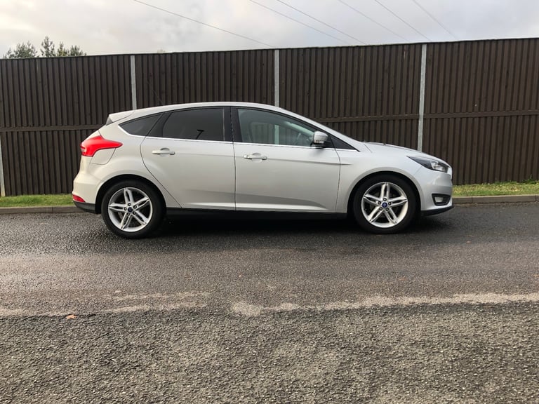 FORD FOCUS ZETEC 1.5 TDCI 120 BHP(ONE OWNER,97K,FSH,LONG MOT,£20 ROAD TAX,BARGAIN)