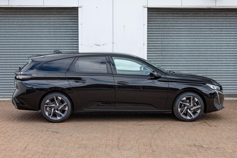 2024 Peugeot 308 SW 1.2 PureTech Allure Estate 5dr Petrol EAT Euro 6 (s/s) (130 ps) ESTATE Petrol...
