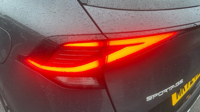 2022 Kia Sportage 1.6 T-GDi MHEV 3 SUV 5dr Petrol Hybrid DCT Euro 6 (s/s) (148 bhp) SUV Hybrid Au...