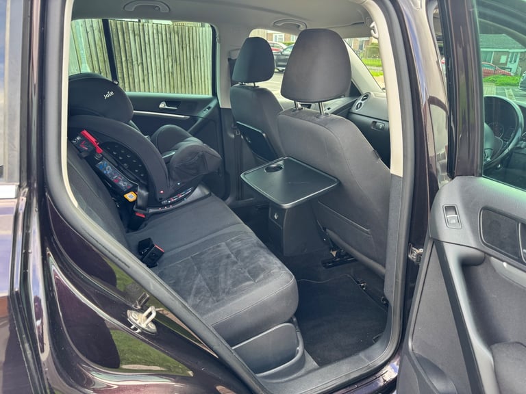 Volkswagen, TIGUAN, Estate, 2013, Semi-Auto, 1968 (cc), 5 doors