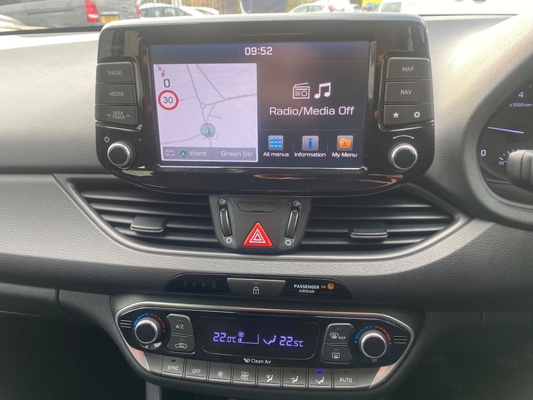 2017 Hyundai i30 1.0 T-GDi Blue Drive SE Nav Hatchback 5dr Petrol Manual Euro 6