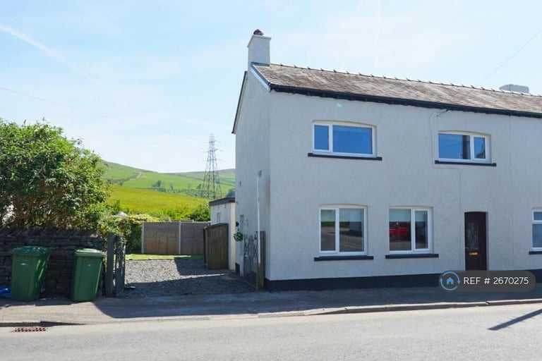 2 bedroom house in School Road, Kirkby-In-Furness, LA17 (2 bed) (#2670275)