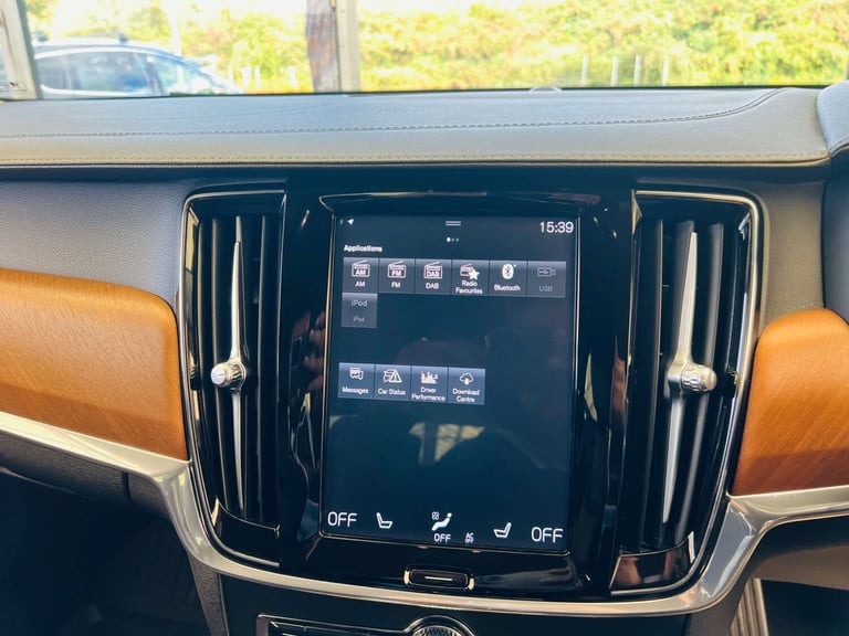 2019 Volvo S90 2.0 D4 Inscription 4dr Geartronic SALOON DIESEL Automatic