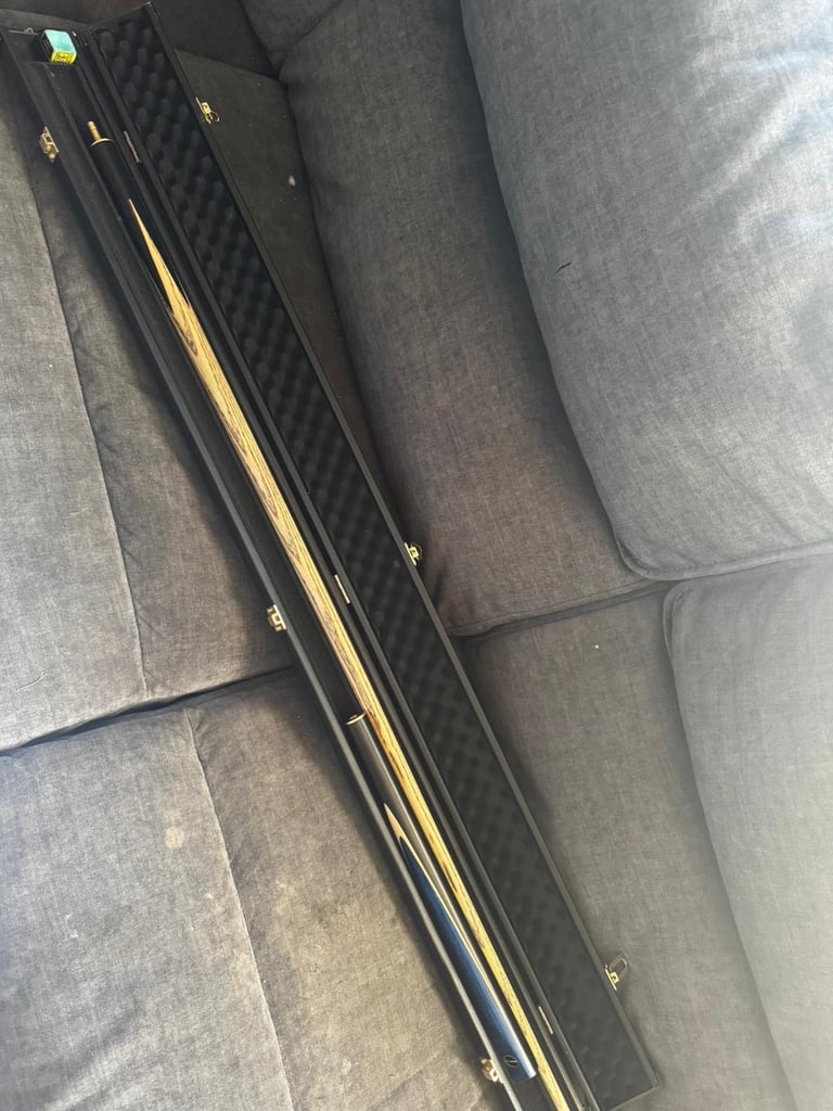 image for Snooker cue & hard case