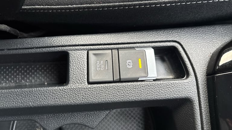 2022 Volkswagen T-Roc 1.5 TSI R-Line 5dr DSG Petrol Hatchback Hatchback Petrol Automatic