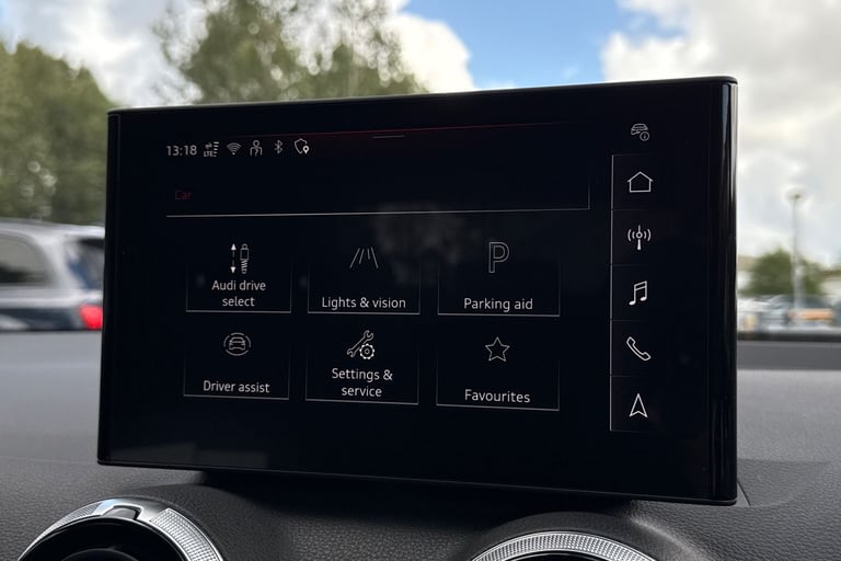 2025 Audi Q2 S line 30 TFSI  116 PS 6-speed SUV PETROL Manual