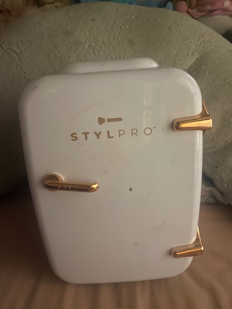 style pro mini fridge
