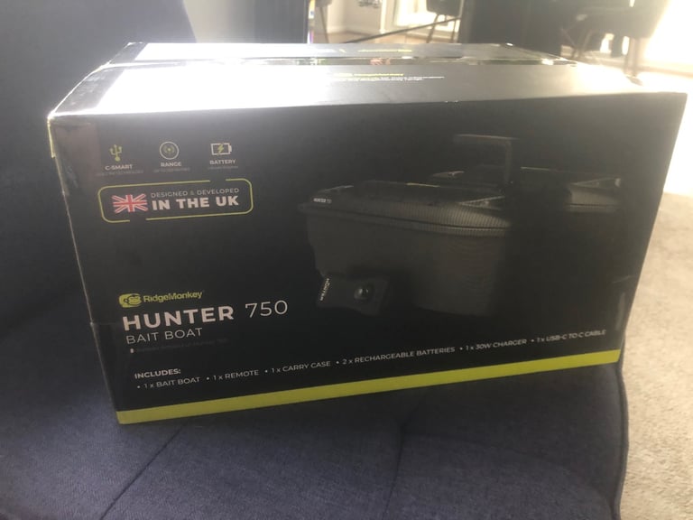 image for Ridgemonkey hunter 750 bait boat
