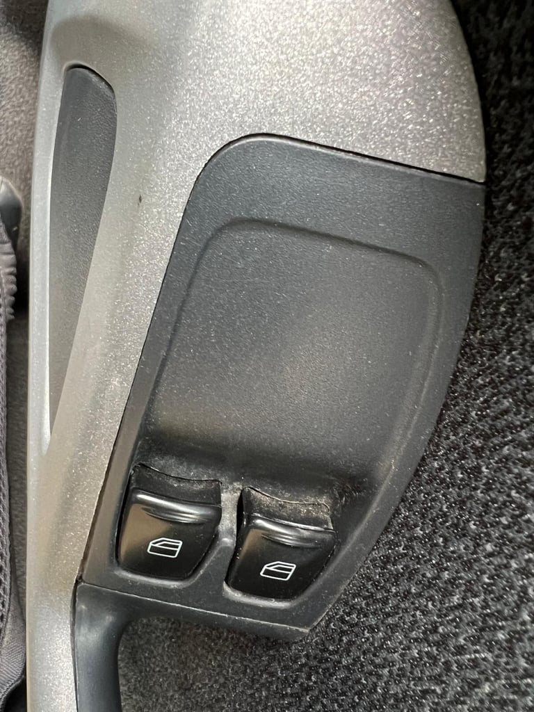 2010 smart fortwo CDI Passion 2dr Softouch Auto [Luxury Pack] [2010] COUPE Diesel Automatic