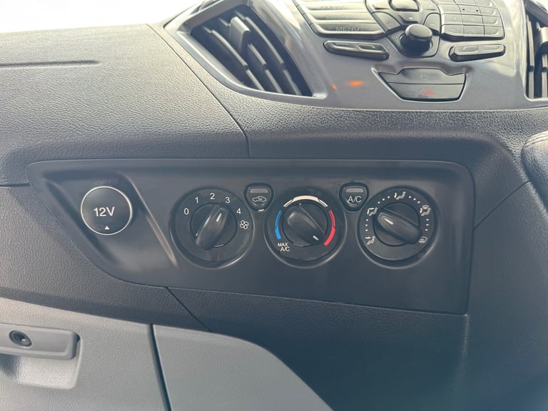 2017 Ford Transit Custom 2.0 TDCi 170ps L1 Factory Fitted Crew Sport No Vat