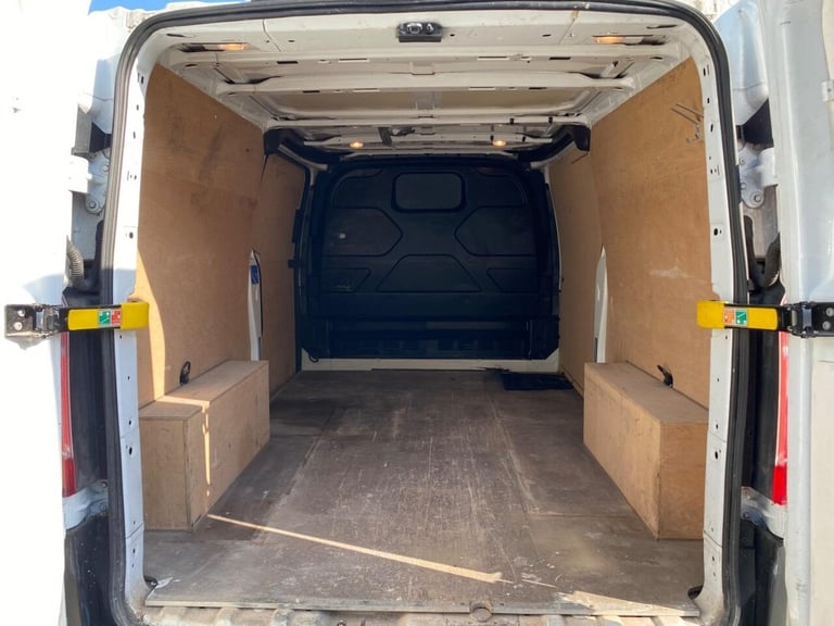2018 Ford Transit Custom 2.0 TDCi 130ps Low Roof Van PANEL VAN DIESEL Manual