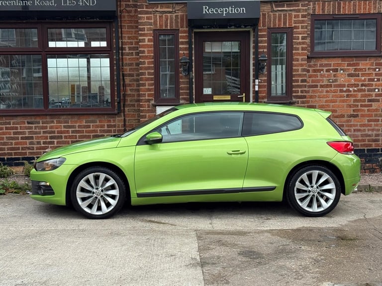 2011 Volkswagen Scirocco 2.0 TDI GT Hatchback 3dr Diesel DSG Euro 5 (170 ps) COUPE Diesel Automatic