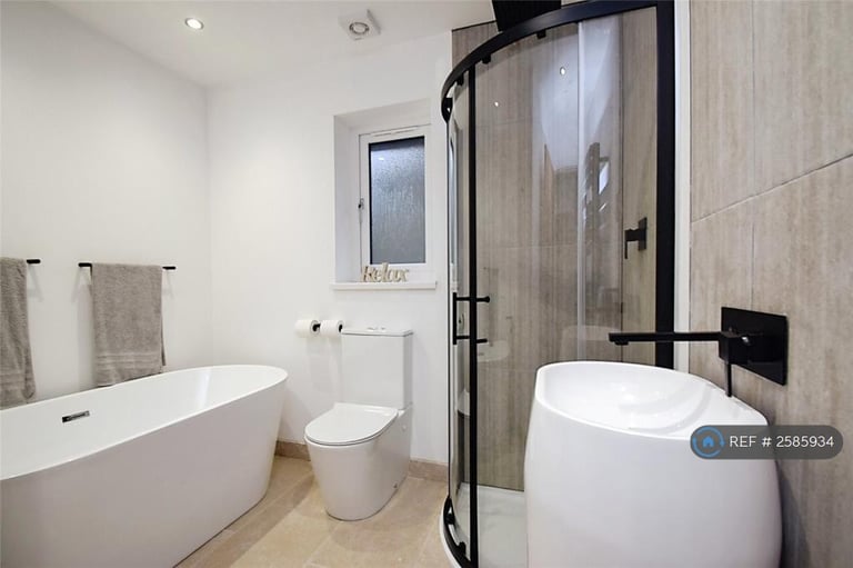 4 bedroom house in Llys Bryn Gwyrdd, Llanelli, SA15 (4 bed) (#2585934)