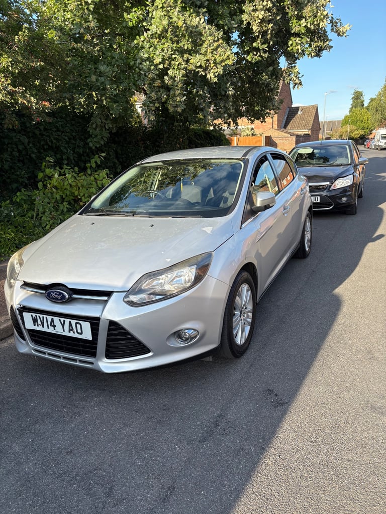 Ford, FOCUS, Estate, 2014, Manual, 1596 (cc), 5 doors