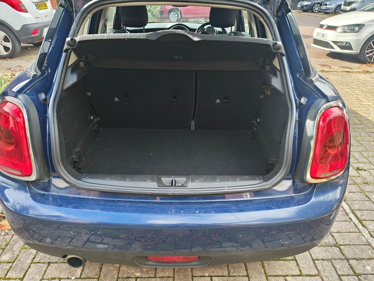 Mini, HATCHBACK, Hatchback, 2015, Manual, 1496 (cc), 5 doors