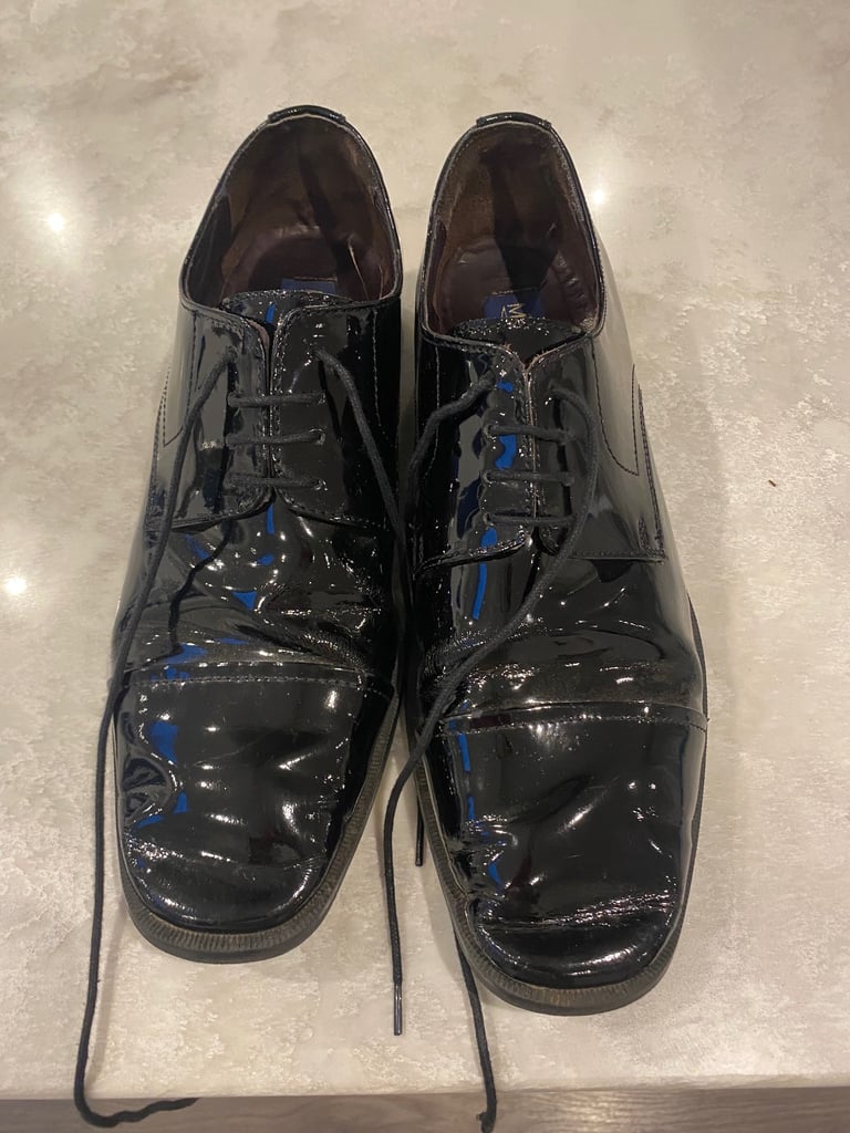 Men’s Patent Shoes Leather Black Size 9