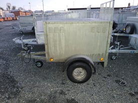 image for Good clean 4x3ft 2 compartment dog trailer 