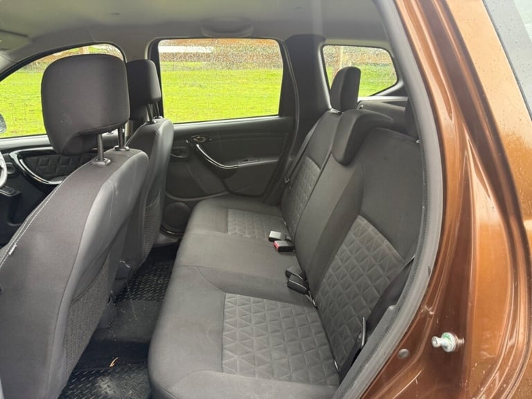  Dacia Duster 1.5 dCi 110 Laureate 5dr 4X4 Diesel