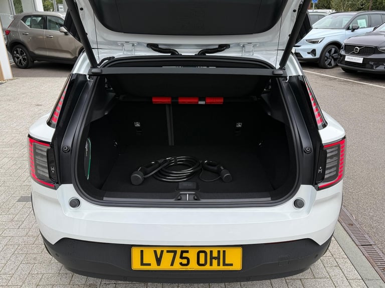 2025 Volvo EX30 Single Motor Extended Range 69kWh Plus SUV 5dr Electric Auto (272 ps) ESTATE Elec...