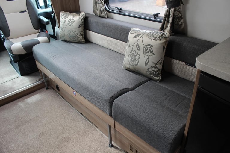 Bessacarr 442 DIESEL MANUAL 2015/65