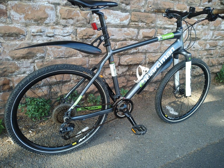 Boardman Team-R Light Weight Cross Country Mountain Bike - Carbon Forks