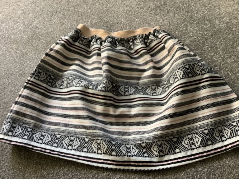 image for SIZE 8/9 SKIRT