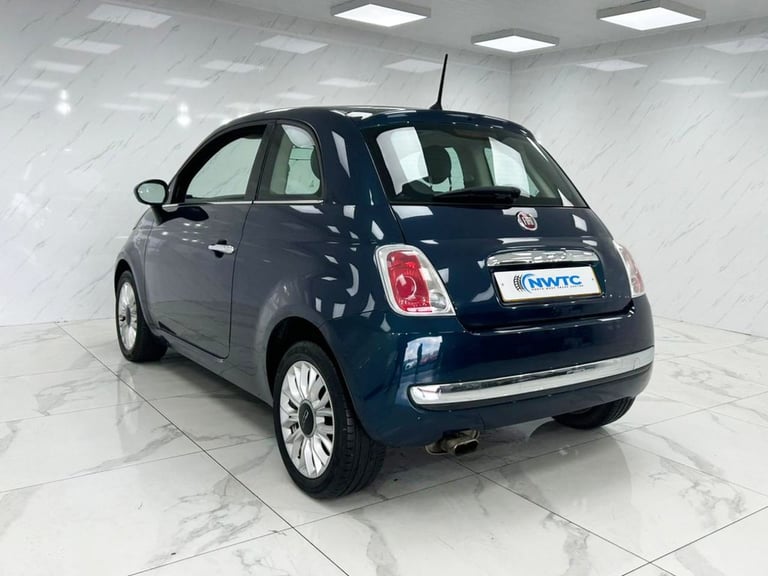 2014 Fiat 500 1.2 Lounge Hatchback 3dr Petrol Manual Euro 6 (s/s) (69 bhp) 8X SERVICES Hatchback ...