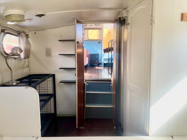 House Boat, Rope Street, SE16