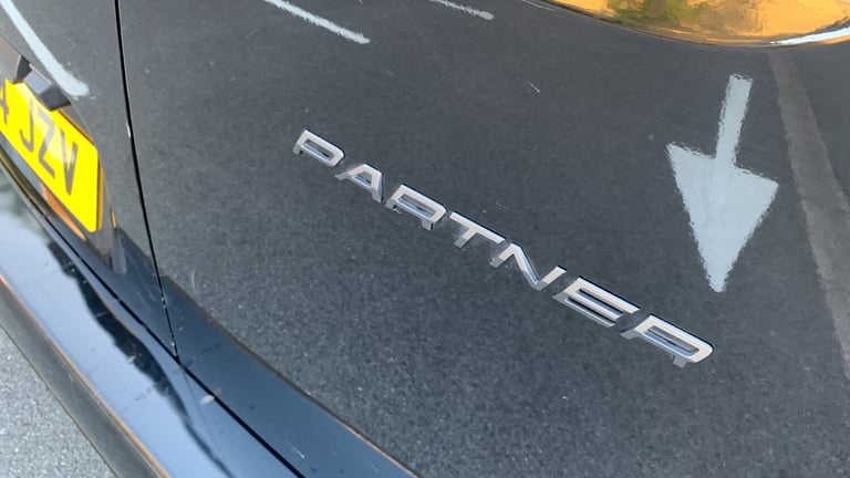 2024 Peugeot Partner 1.5 BlueHDi 1000 Asphalt Standard Panel Van 5dr Diesel EAT8 SWB Euro 6 (s/s ...