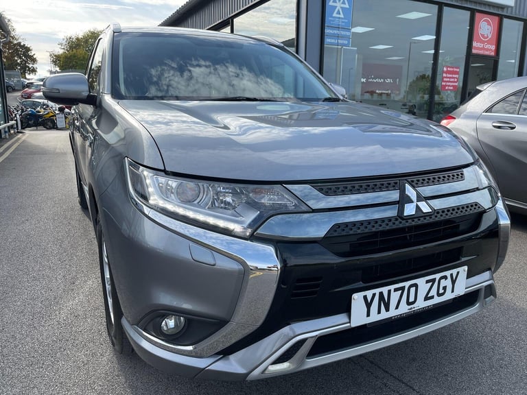 2020 Mitsubishi Outlander 2.4h TwinMotor 13.8kWh Verve CVT 4WD Euro 6 (s/s) 5dr ESTATE Petrol/Ele...